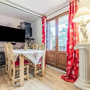 https://nid-greolieres.fr-provencehotel.com